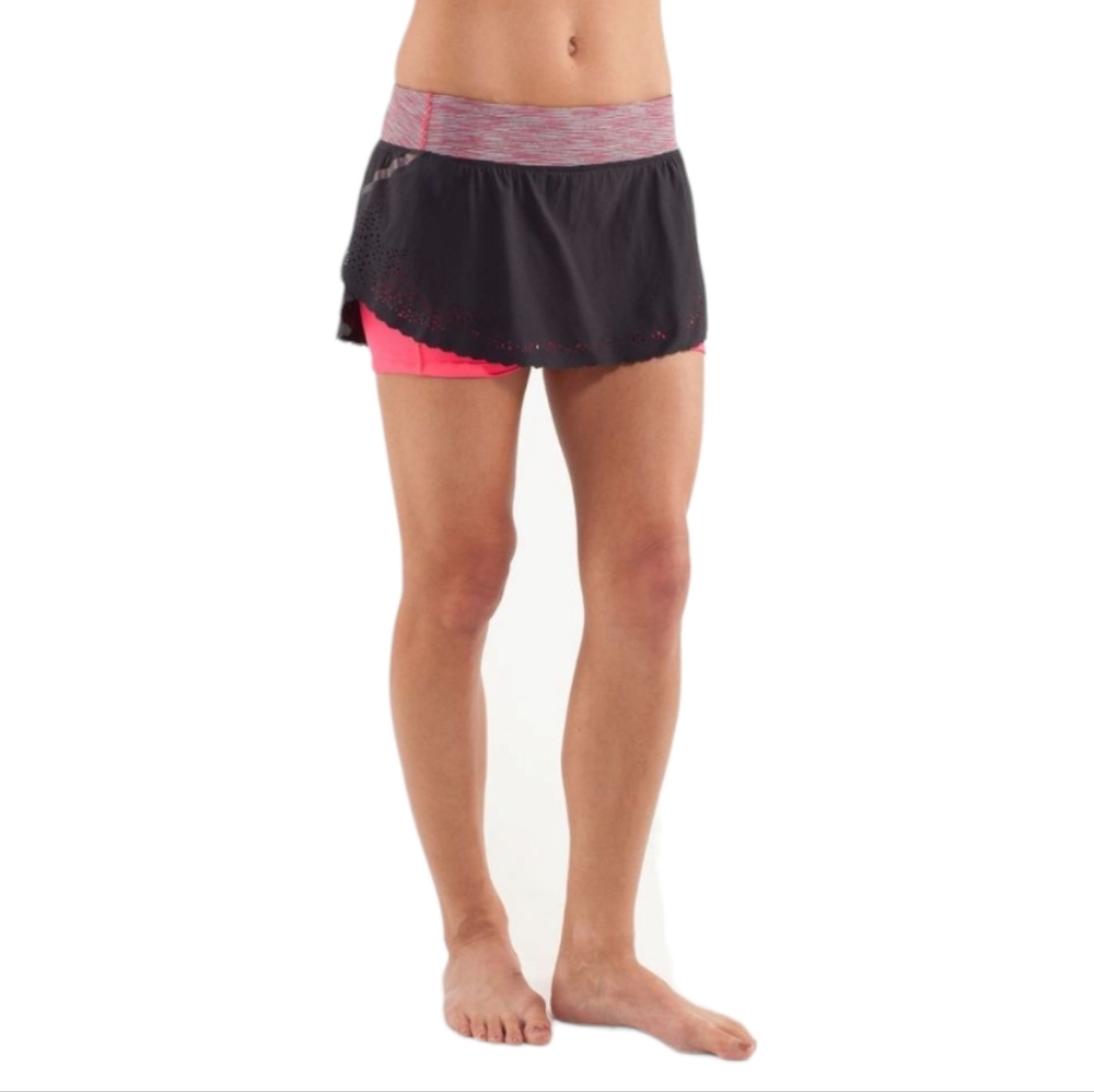 RARE Lululemon Run: A Marathon Skirt WAFS Deep Coal April Multi – Size 4